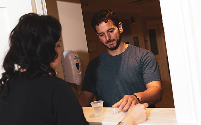 patient with a nurse getting medications in Fort Lauderdale